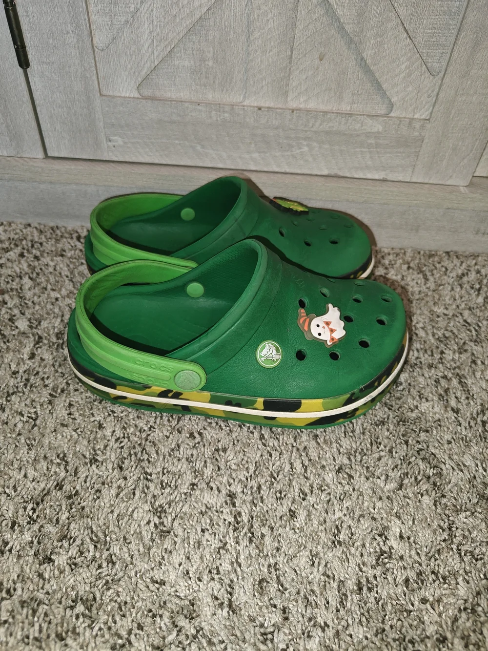 Crocs Green Camo Clogs Classic Size 1 Youth